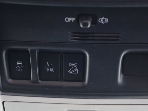 Used 2016 Toyota 4Runner SR5 AWD/4WD image 36