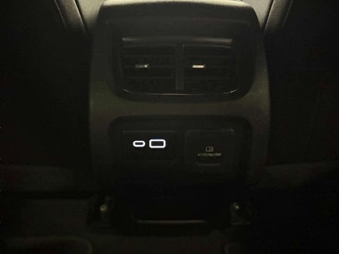 Used 2019 Chevrolet Blazer RS image 32