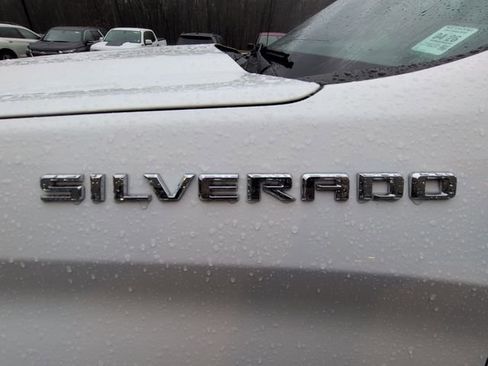 Used 2023 Chevrolet Silverado 1500 LT image 31