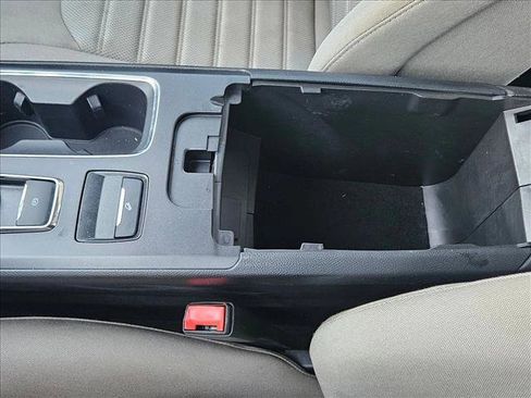 Used 2019 Ford Fusion S image 15