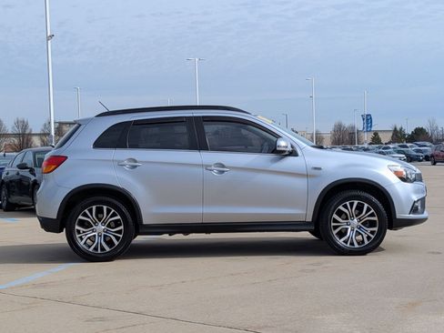 Used 2016 Mitsubishi Outlander Sport SEL image 5