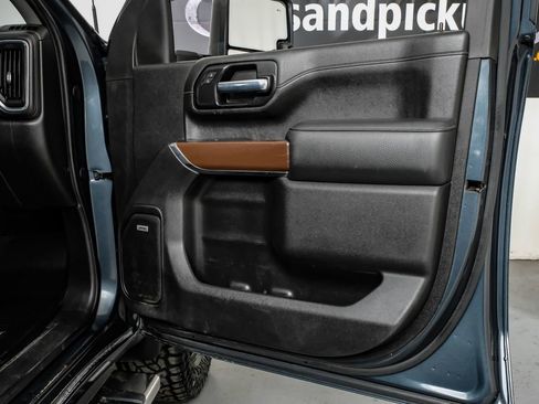 Used 2020 GMC Sierra 3500 Denali w/ Denali Ultimate Package image 41