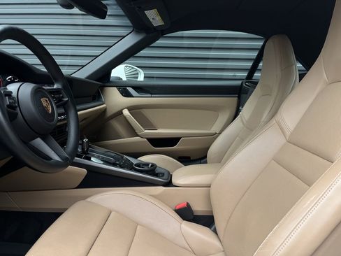 Used 2020 Porsche 911 Carrera S image 12