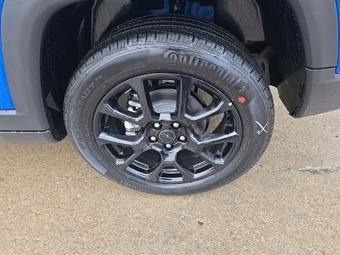 New 2026 Jeep Compass Latitude image 21