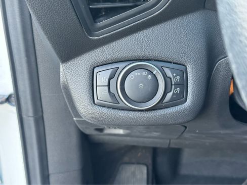 Used 2018 Ford Escape SE AWD/4WD image 18