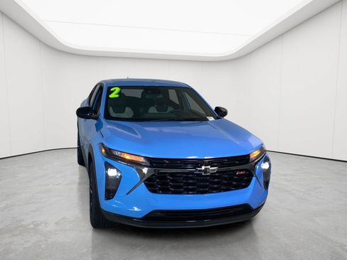 Used 2024 Chevrolet Trax RS w/ Driver Confidence Package FWD image 7