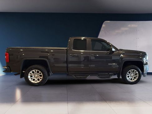 Used 2016 GMC Sierra 1500 SLE w/ SLE Value Package AWD/4WD image 8