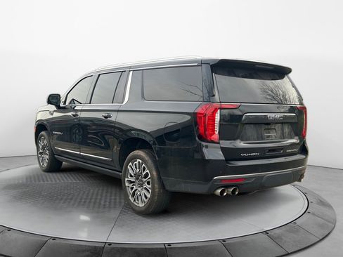 Used 2023 GMC Yukon XL Denali Ultimate image 4
