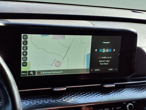 Used 2022 Kia Carnival SX Prestige image 10