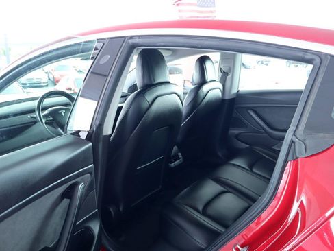 Used 2019 Tesla Model 3 Long Range RWD image 28