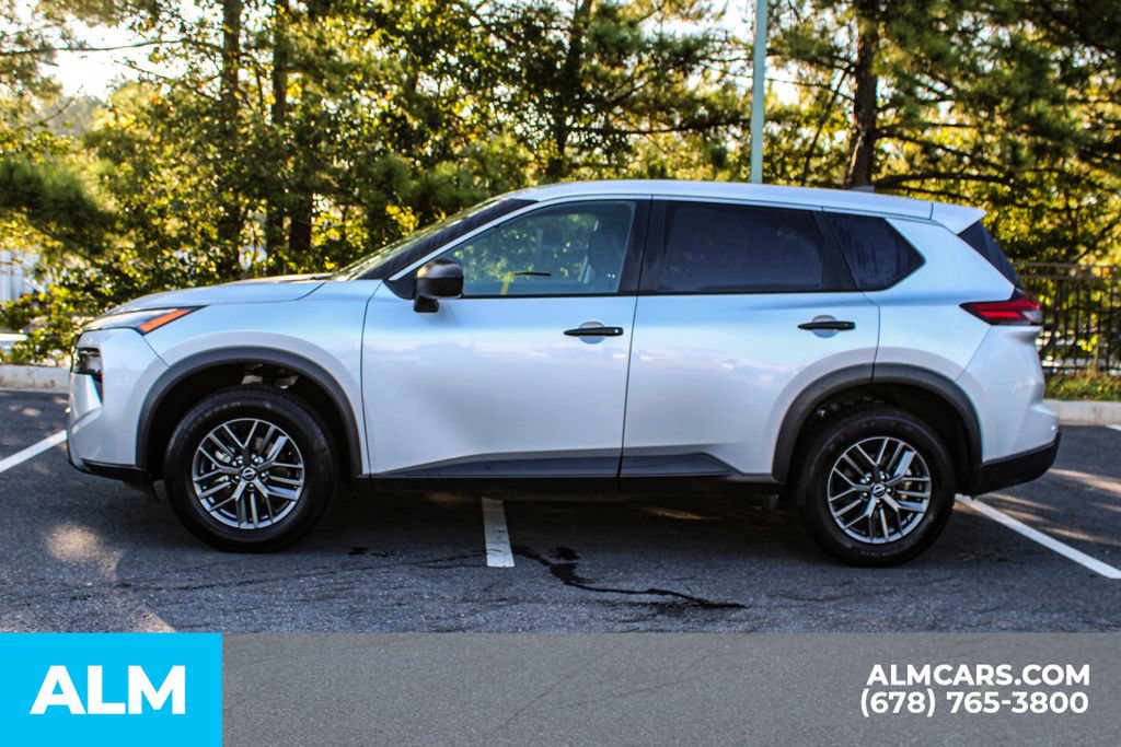 Used 2024 Nissan Rogue S FWD image 6