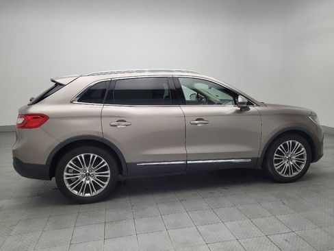 Used 2018 Lincoln MKX Reserve image 10