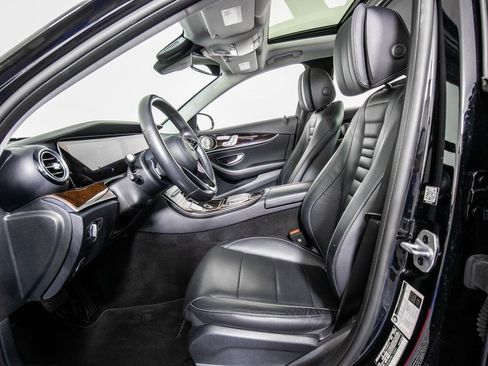 Used 2023 Mercedes-Benz E 350 Sedan image 9