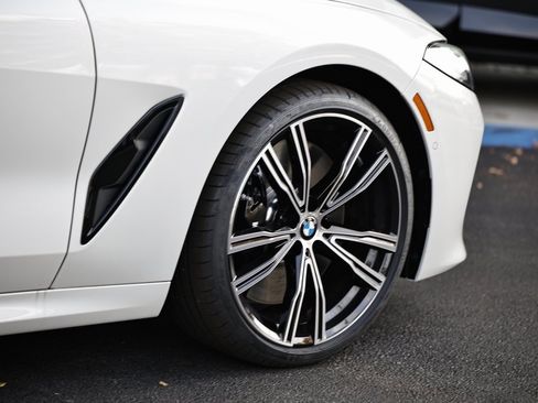 New 2026 BMW 840i w/ M Sport Professional Package image 5