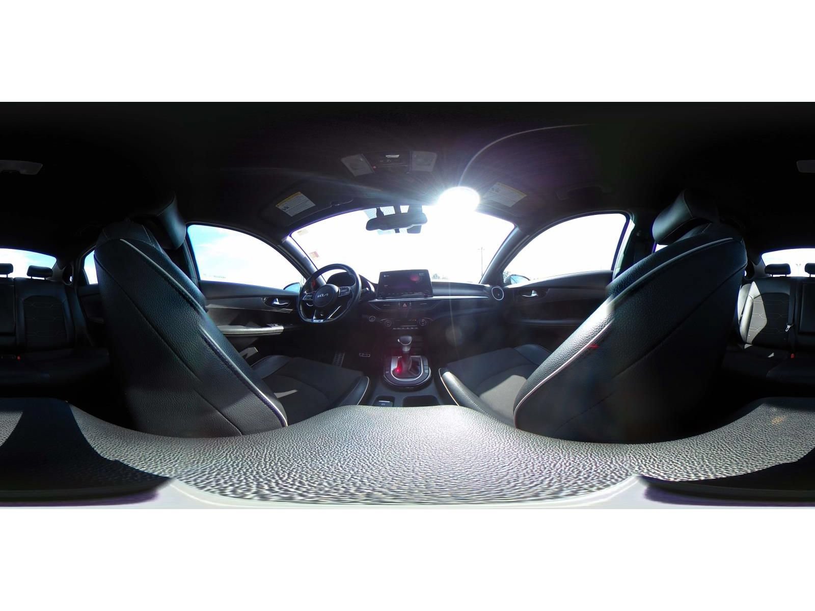 Used 2022 Kia Forte GT-Line w/ GT-Line Technology Package FWD image 35