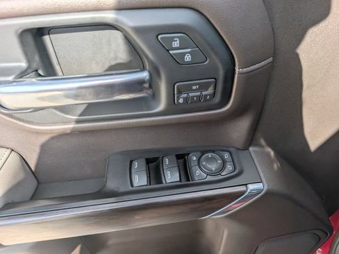 Used 2019 GMC Sierra 1500 SLT AWD/4WD image 20