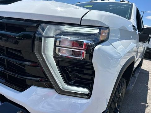 New 2026 Chevrolet Silverado 2500 LT w/ Trail Boss Package AWD/4WD image 9