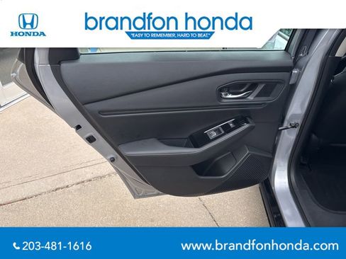 Used 2023 Honda Accord Touring image 10
