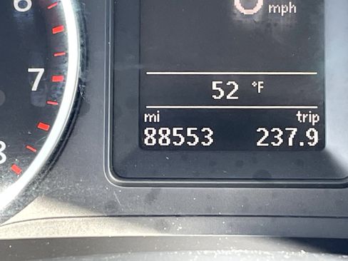 Used 2013 Volkswagen Tiguan SEL image 14