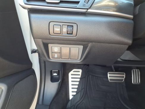 Used 2018 Honda Accord Sport image 11