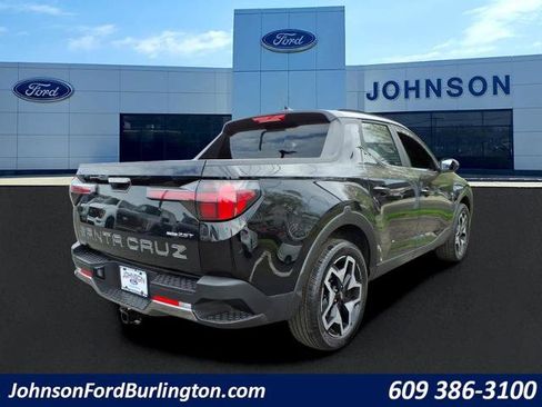 Used 2022 Hyundai Santa Cruz Limited AWD/4WD image 3