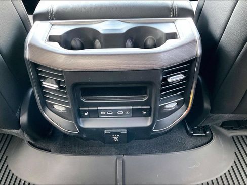 New 2026 RAM 1500 Laramie AWD/4WD image 15