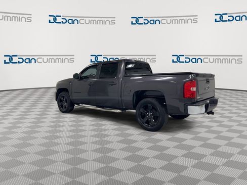 Used 2011 Chevrolet Silverado 1500 LS RWD image 6