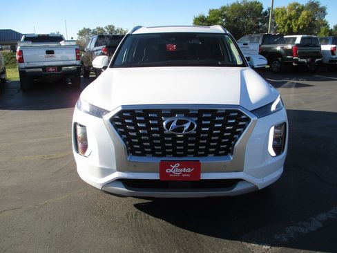 Used 2021 Hyundai Palisade Limited image 11