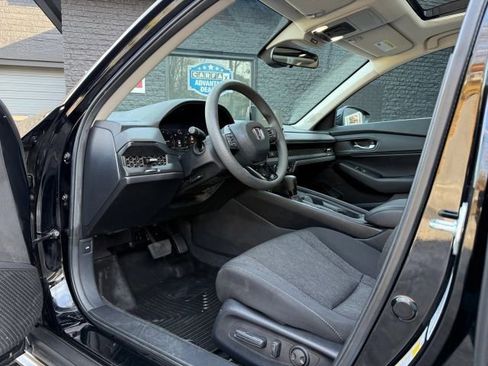 Used 2024 Honda Accord EX image 10