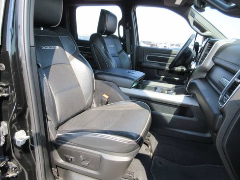 Used 2023 RAM 3500 Laramie AWD/4WD image 26