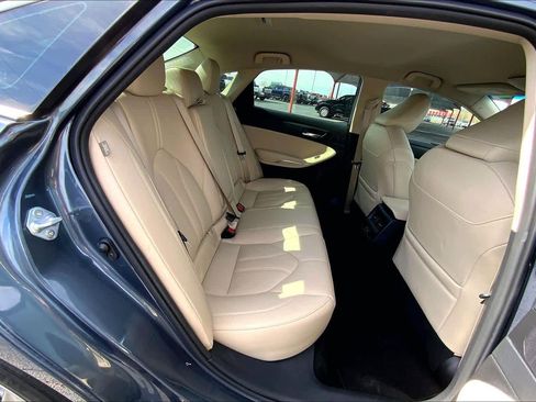 Used 2022 Toyota Avalon XLE image 20