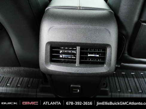 Certified 2023 GMC Terrain AT4 w/ Tech Package AWD/4WD image 17
