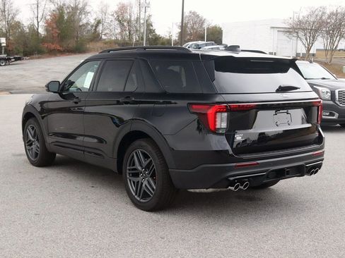 New 2026 Ford Explorer ST w/ Sun And Sound Package image 5