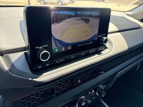 Used 2024 Honda Accord LX image 10