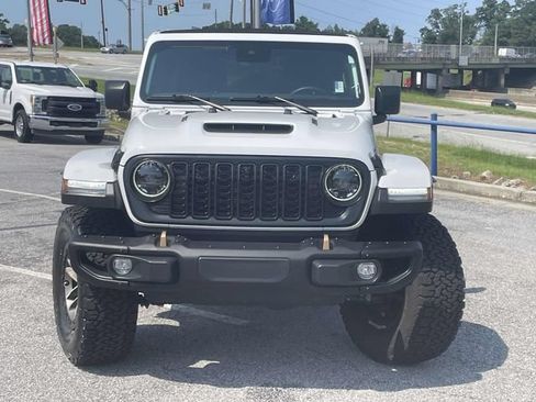 Used 2024 Jeep Wrangler Unlimited Rubicon 392 AWD/4WD image 8