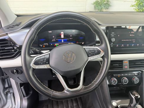 Used 2025 Volkswagen Taos S image 28