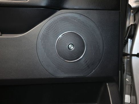 Used 2019 Ford Expedition Limited w/ Equipment Group 303A RWD image 12