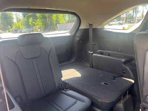 Used 2021 Kia Sorento EX w/ Panoramic Sunroof Package AWD/4WD image 19