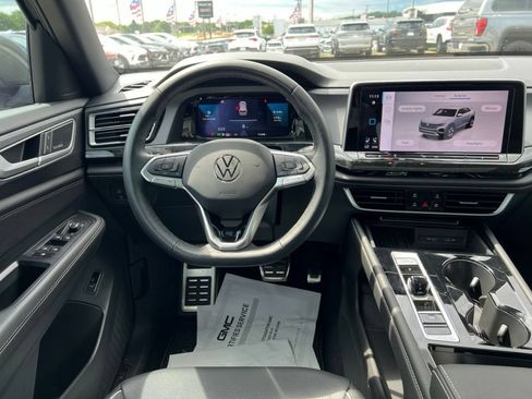Used 2026 Volkswagen Atlas Cross Sport SEL Premium R-Line AWD/4WD image 37