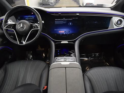 Used 2024 Mercedes-Benz EQS 450+ SUV image 20