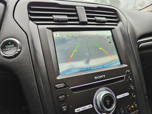 Used 2017 Ford Fusion Titanium image 24