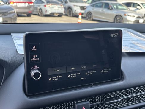 Used 2027 Honda HR-V Sport image 18