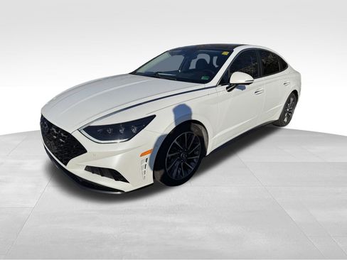 Used 2020 Hyundai Sonata Limited w/ Cargo Package image 3