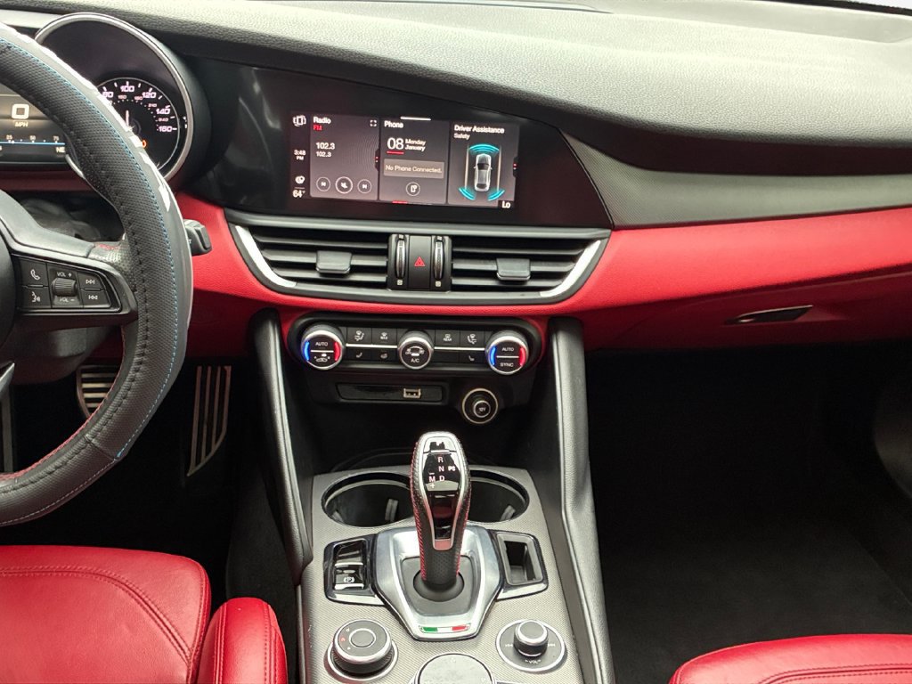 Used 2020 Alfa Romeo Giulia Ti Sport w/ Quick Order Package 22U Sport RWD image 3