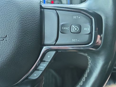 Used 2022 RAM 1500 Limited w/ Body-Colour Bumper Group AWD/4WD image 26