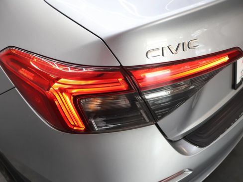 Used 2022 Honda Civic Sport image 30