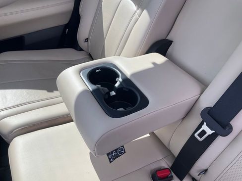 Used 2023 INFINITI QX60 Sensory w/ Cargo Package image 30