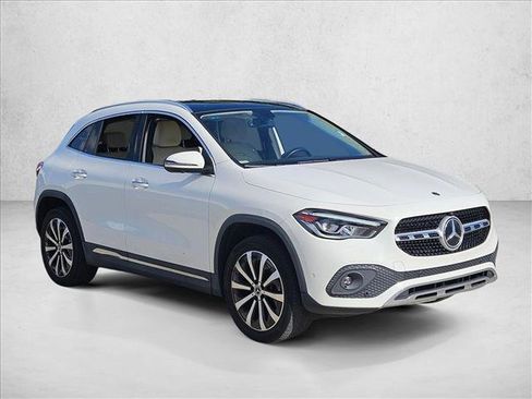 Used 2023 Mercedes-Benz GLA 250 image 4