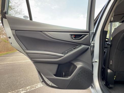 Used 2019 Subaru Impreza 2.0i image 21