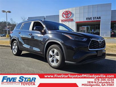 Used 2023 Toyota Highlander L